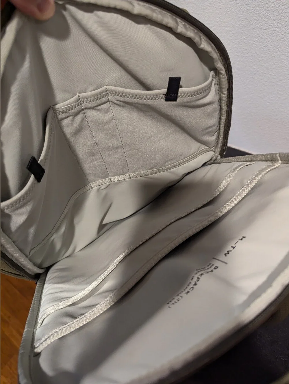 Moment MTW Backpack 21L Olive Green Everyday Tech Travel Bag
